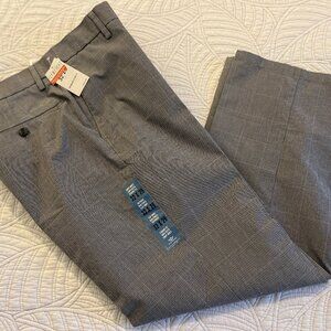 NWT DOCKERS SZ 32/29 FLAT FRONT FLYWEIGHT STRAIGHT LEG DRESS PANTS